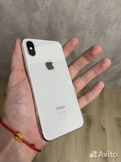 iPhone X, 64 ГБ