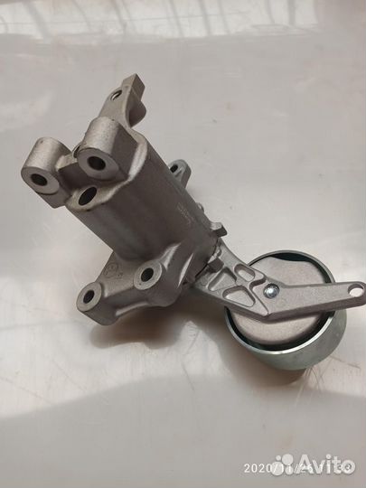 Натяжитель ремня Toyota Hilux abtto1005