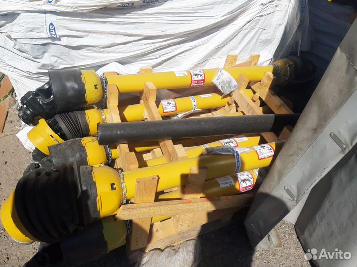 Карданный вал Kuhn FC 883 4600650