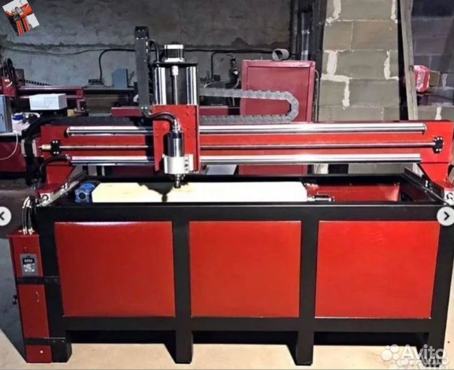 Фрезерный настольный станок по цветному металлу