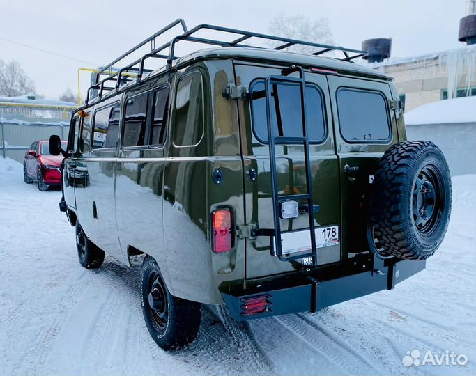 Задний бампер Медведь кроншт запаски УАЗ 452