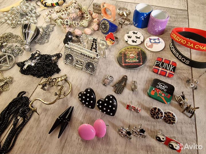 Старая бижутерия