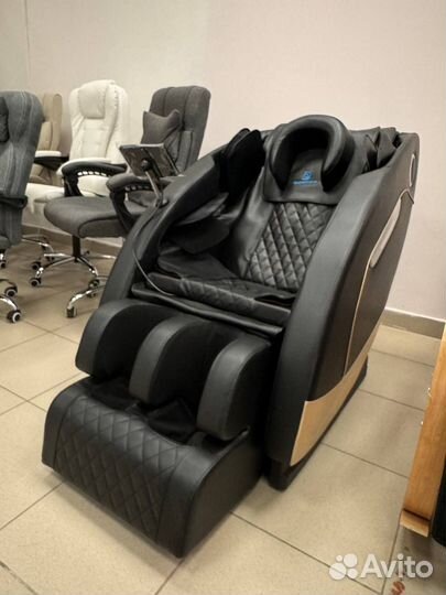 Массажное кресло