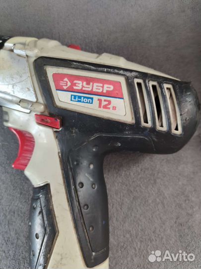 Шуруповерт