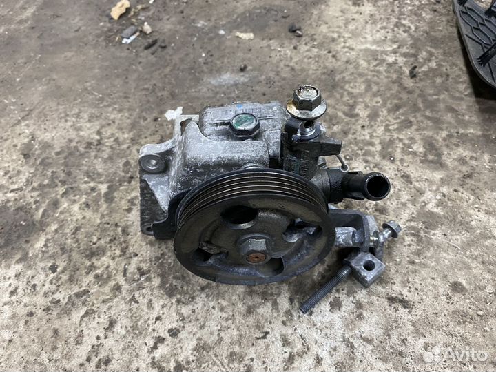 Гур насос турбо 20x Subaru Legacy Impreza Forester