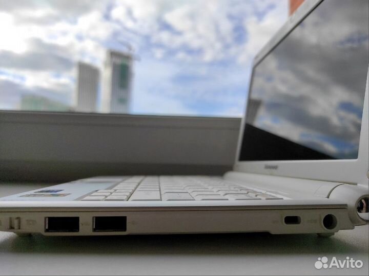 Нетбук Lenovo IdeaPad S10-2