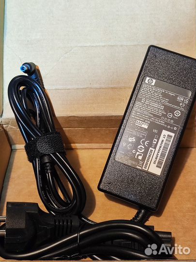 Блок питания (зарядка) для ноутбуков