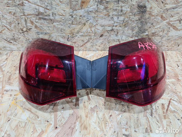 Задние фонари, стопы Opel Astra J универсал