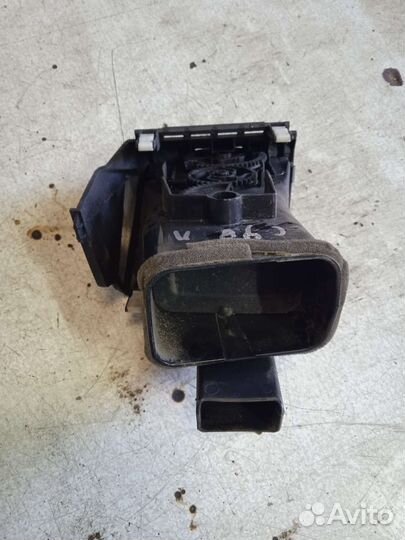 Дефлектор воздушный левый toyota camry xv 40