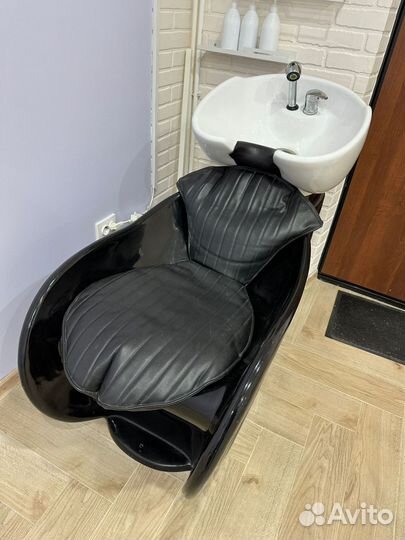 Парикмахерское кресло