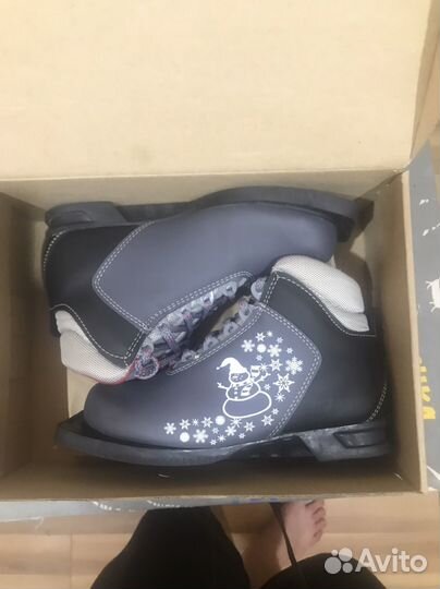 Лыжные ботинки marax