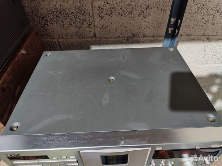 Кассетная дека teac V-8000S