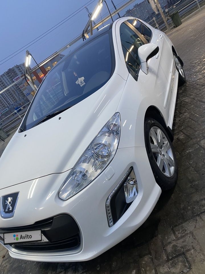 Peugeot 308: фото владельца