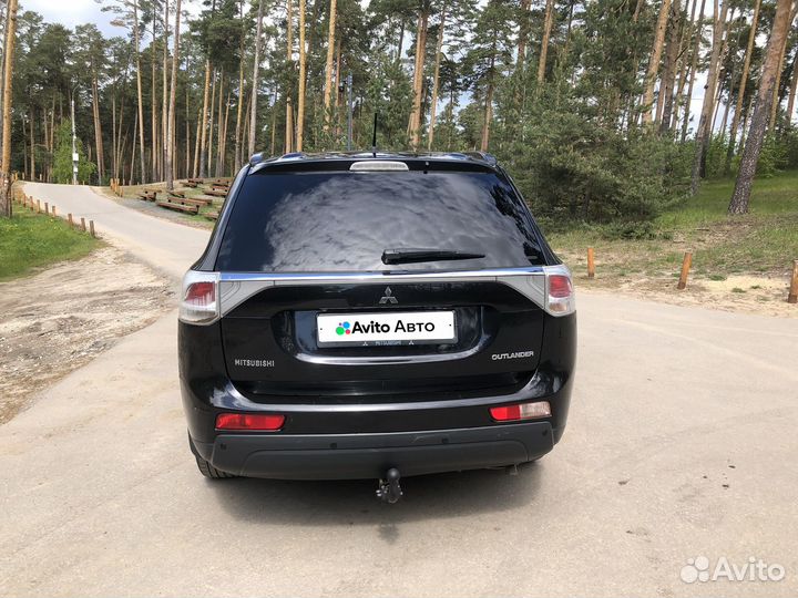 Mitsubishi Outlander 2.0 CVT, 2012, 210 000 км