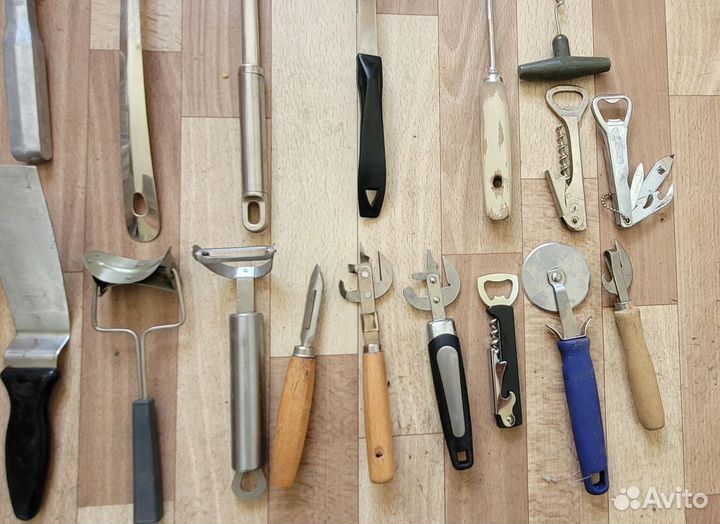 Кухонная утварь: шумовки, поварешки, лопатки