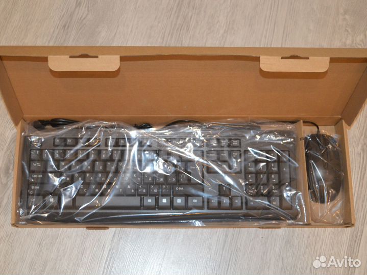Новый компьютер моноблок i3-12100, 8гб, ssd 256гб