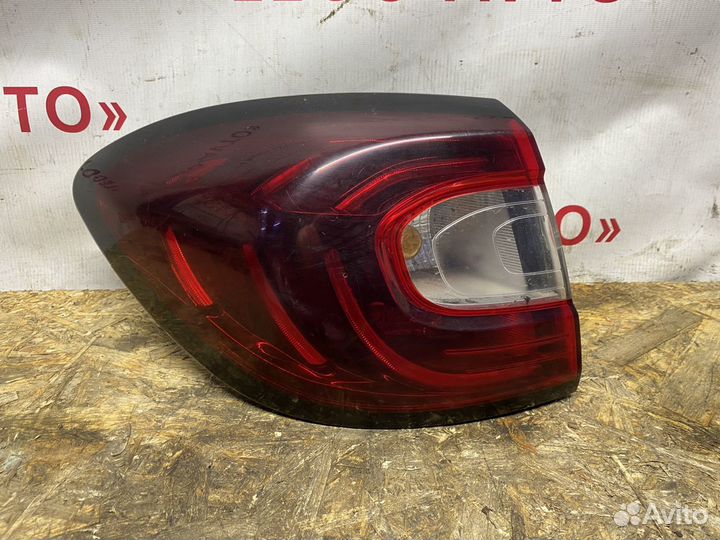 Renault Kaptur задний левый фонарь