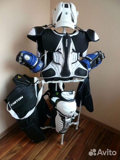 Вешалка сушилка для хоккейной формы