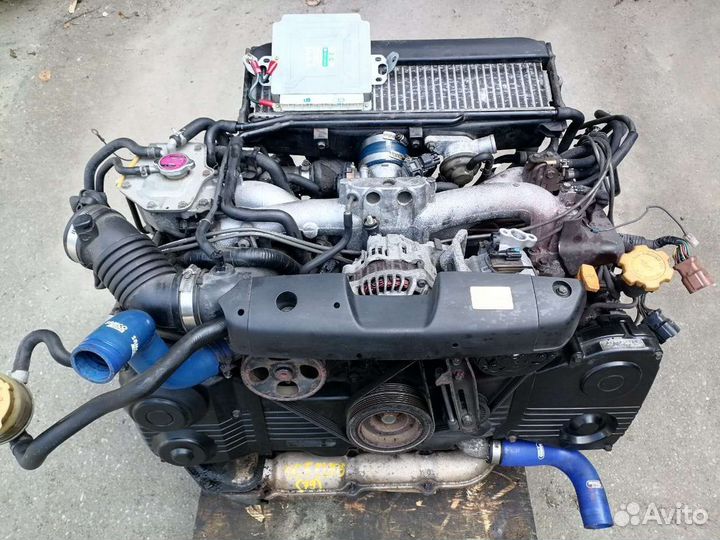 Двигатель Subaru forester SG5 ej205