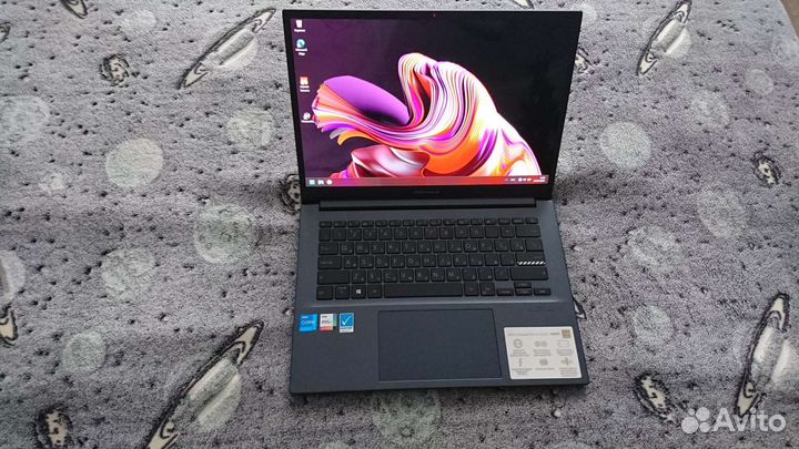 Asus VivoBook PRO 14 oled i5 11300H/8gb/512gb