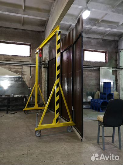 Кран козловой мобильный