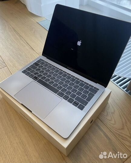 Apple MacBook Pro 13 2017