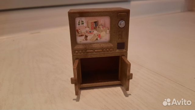 Sylvanian families телевизор. Подсветки не было