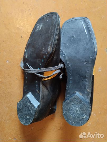 Лыжные ботинки СССР