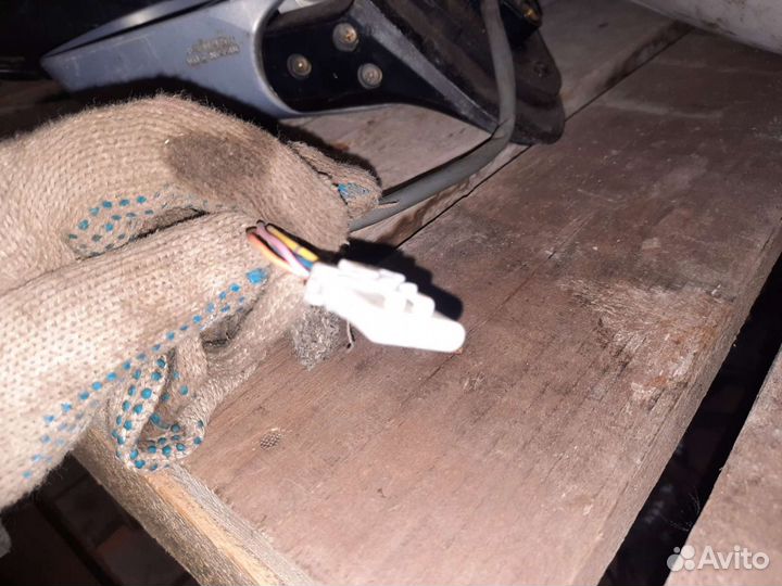 Зеркало левое nissan cube z10