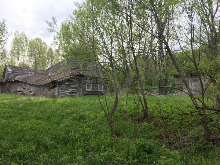 Дом 28 м² на участке 14 сот.