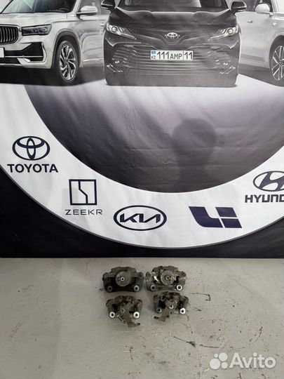 Суппорт передний левый Hyundai Creta 2016)