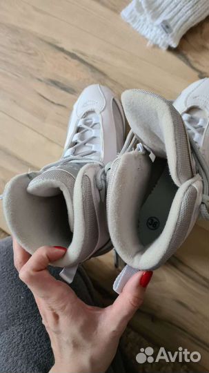 Коньки детские размер 31 и 36