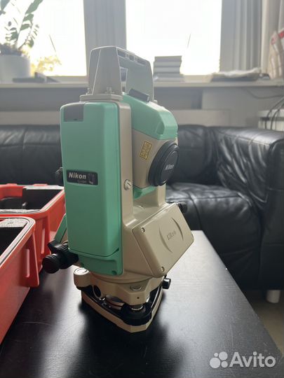 Тахеометр Nikon NPL-322+ (5