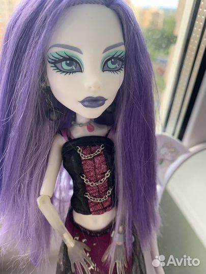 Кукла Монстер Хай Спектра базовая