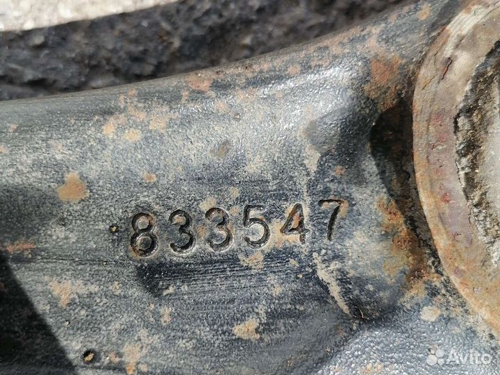 Рычаг передней подвески правый ситроен С4