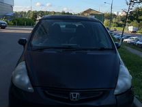 Honda Fit 1.5 CVT, 2002, 300 000 км, с пробегом, цена 400 000 руб.