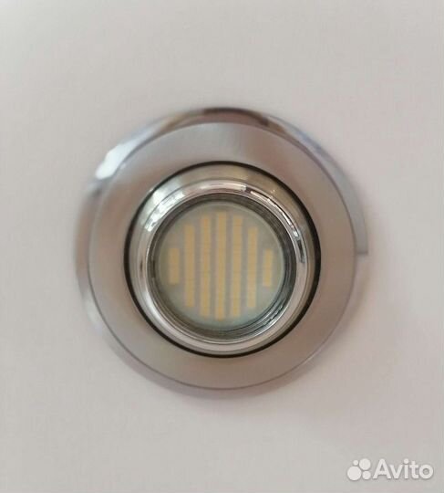 Светильник встраиваемый