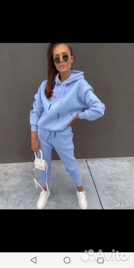 Костюм женский