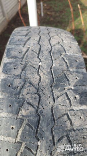 Maxxis MA-SLW Presa Spike LT 205/70 R15C