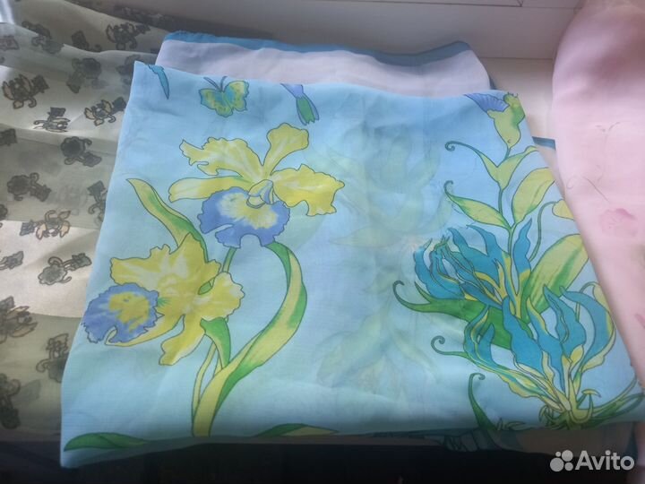 Шарфы платки палантины