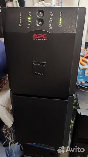 Ибп APC Smart-UPS 2200