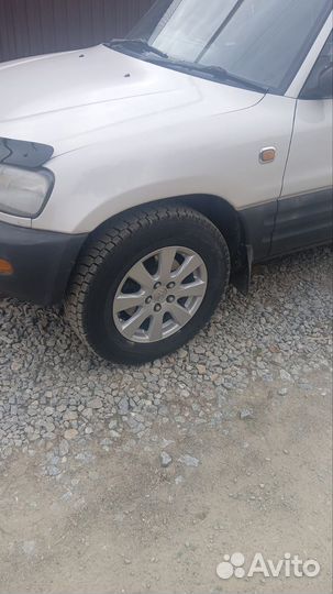 Toyota RAV4 2.0 AT, 1996, 233 000 км