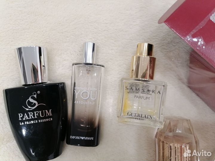 Пустые флаконы от парфюма