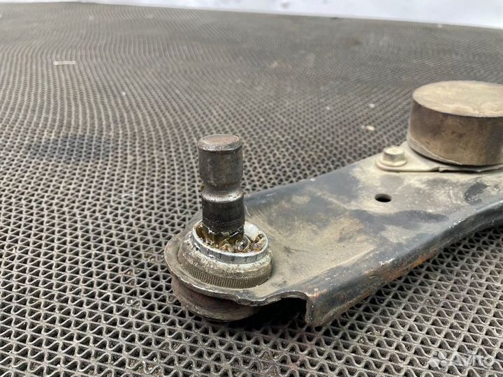 Рычаг подвески передний левый Mazda Mazda 3 BK ZY