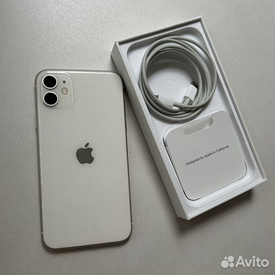 iPhone 11, 64 ГБ