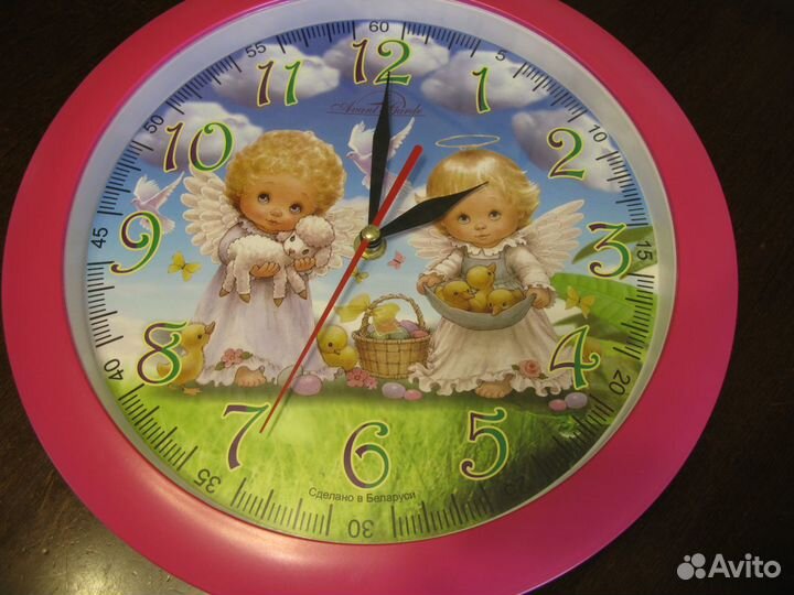 Часы настенные 