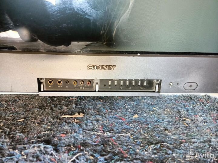 Sony trinitron KV-SR292M99K + тв-приставка