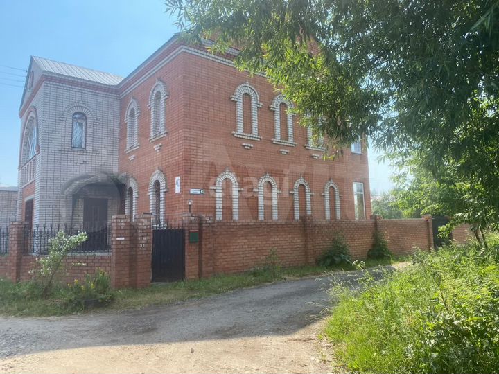 Дом 327,5 м² на участке 9,2 сот.