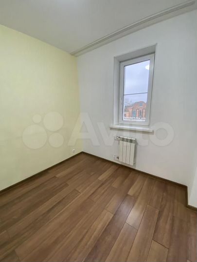 3-к. квартира, 89,9 м², 4/6 эт.