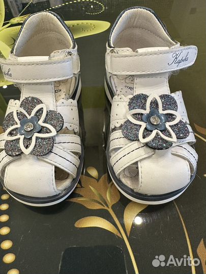 Сандали для девочки